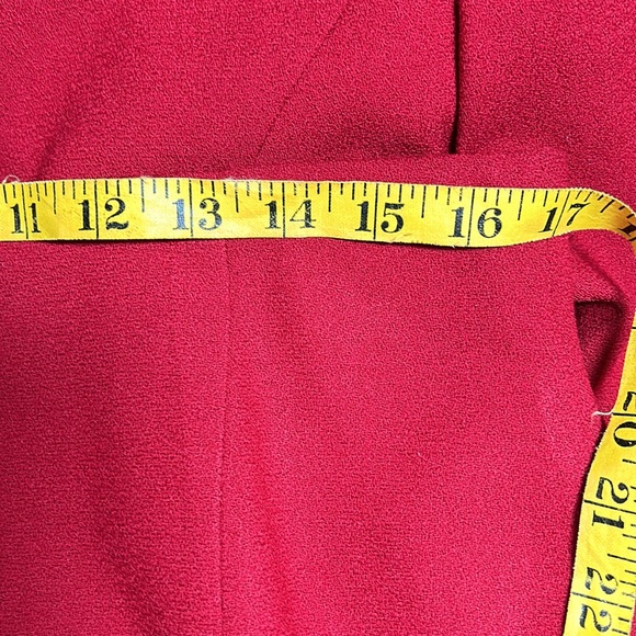 EVAN PICONE 2piece suit. Size 16, 💯 % wool. Red with black velvet trim. - Picture 14 of 15